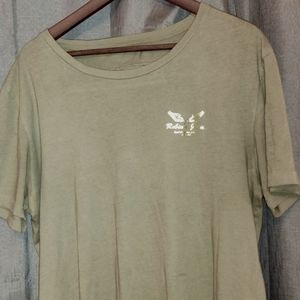 Robin's Jean tan t-shirt gold font XXL